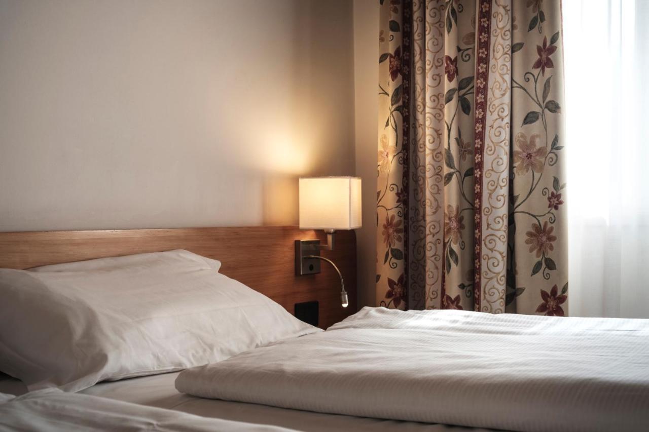 Andes Hotel 3*