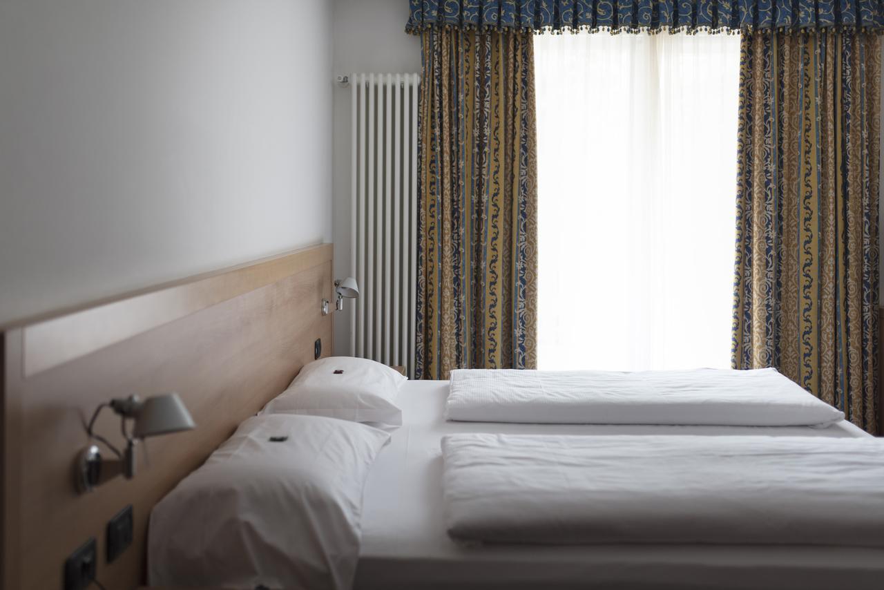 Andes Hotel 3*